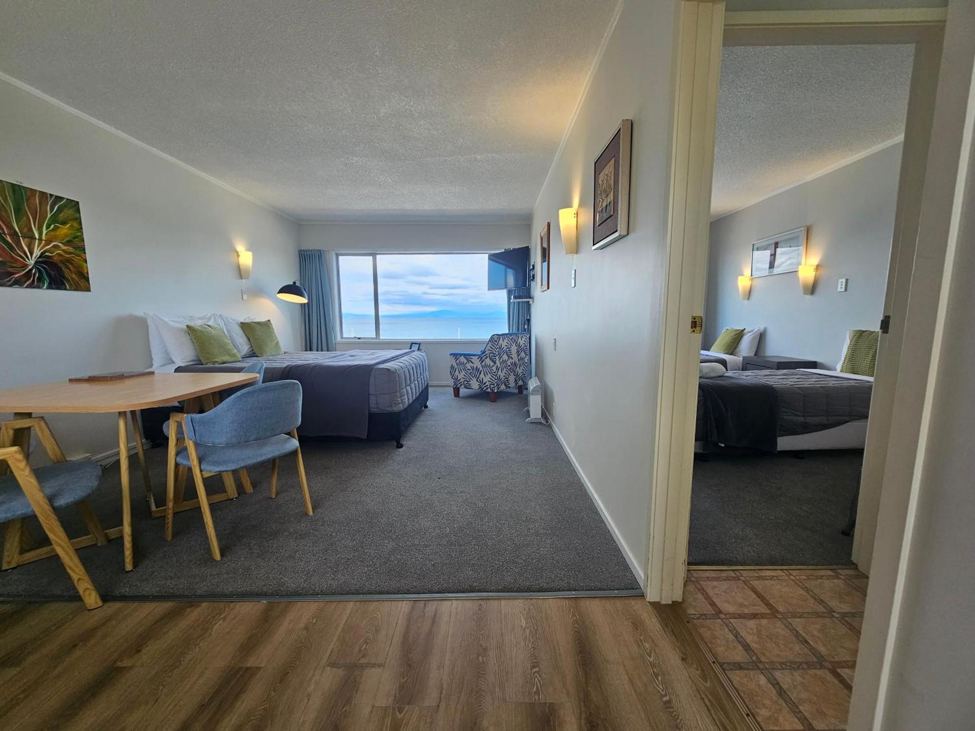 Tui Oaks Motel Lago Lago Taupo Exterior foto