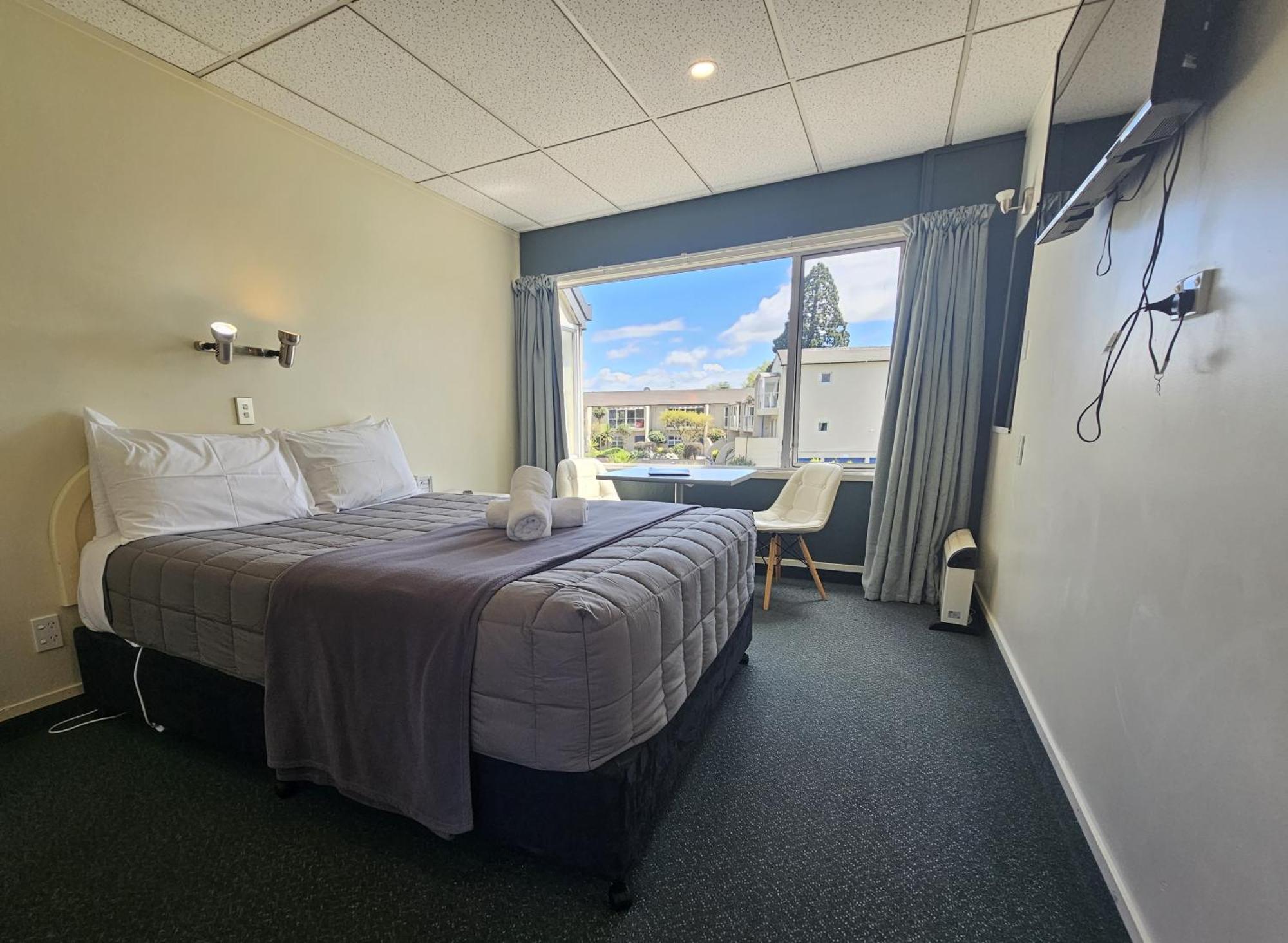Tui Oaks Motel Lago Lago Taupo Exterior foto